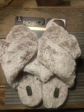 NEW RACHEL ROY SOFT,FUZZY SLIPPERS.FOAM FOOTBED.SO COZY! SLIP RIGHT IN & SAY,AAH